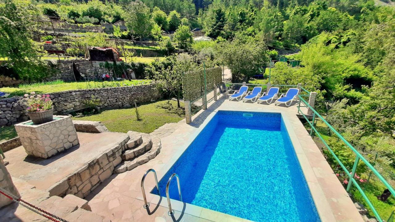 Holiday Home With A Private Pool Podspilje  Exterior photo